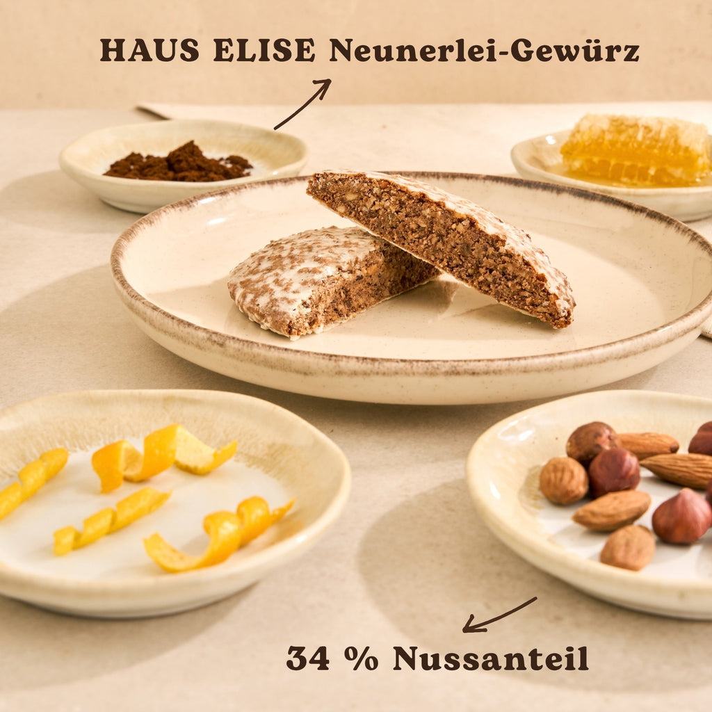 Neunerlei-Gewürz und 34 % Nussanteil, glasierter Lebkuchen mit Zutaten